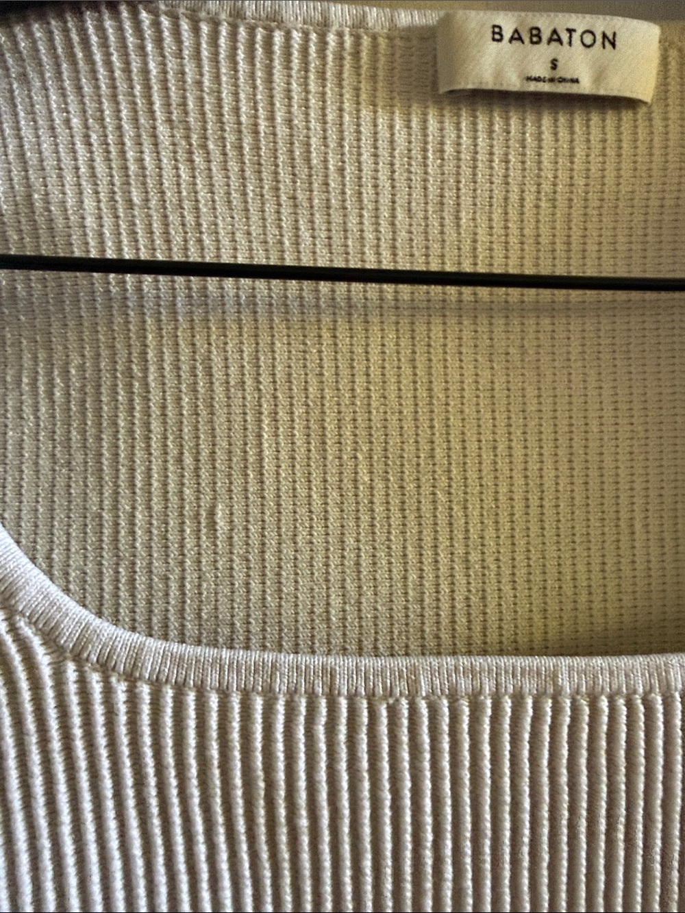 Babaton Cream Ribbed Square-Neck Crop Top - Picture 4 of 7